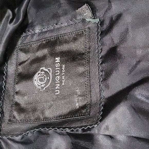 Leather jacket. - Picture 4 of 5